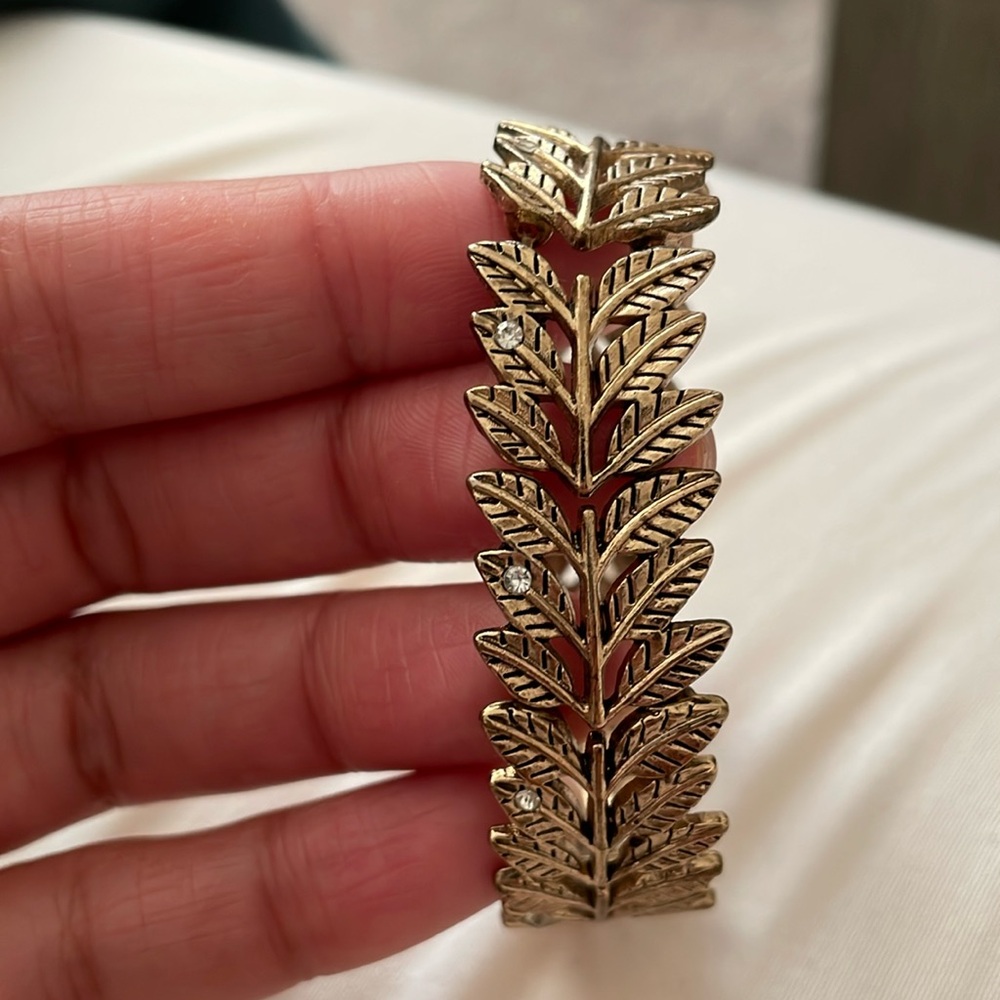 Stretchy bracelet
